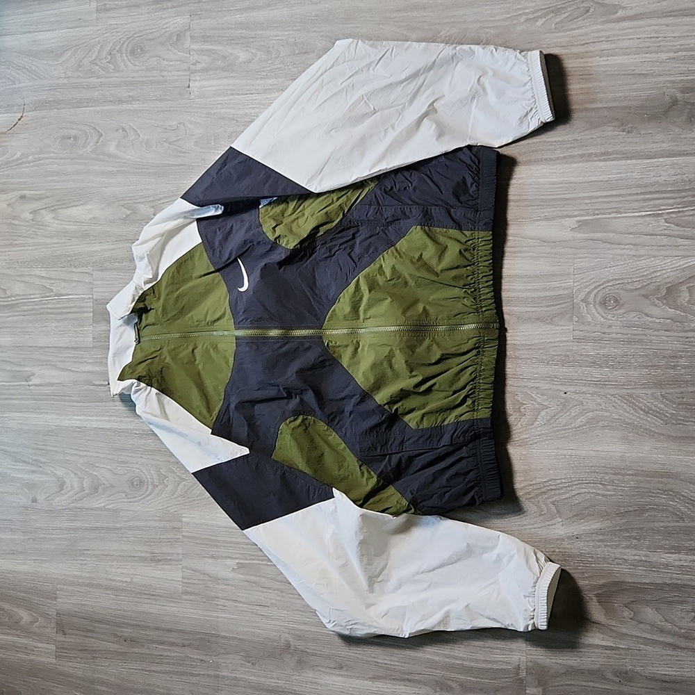 Rare Vintage Nike Windbreaker